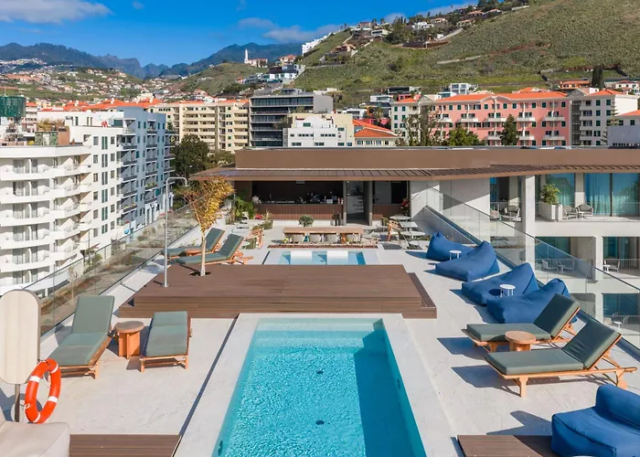The Editory Ocean Way Funchal